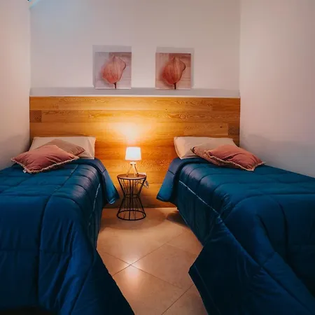 Dimora Donna Matilde 4* بولينيانو آ ماري